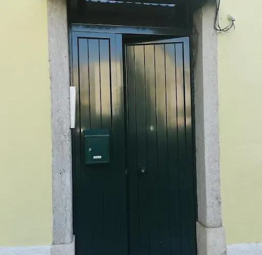 Mouraria Soul T3 - 6pax * Lisbon