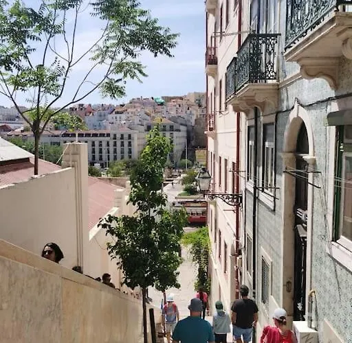 Apartment Mouraria Soul T3 - 6pax Lisbon